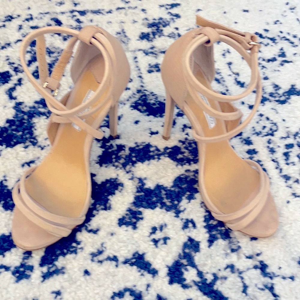 Tony Bianco nude suede nubuck heels